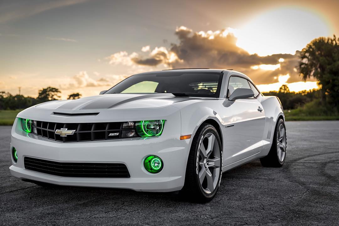 2221-333 - Chevrolet Camaro 2010-2013 ORACLE ColorSHIFT Halo Kit